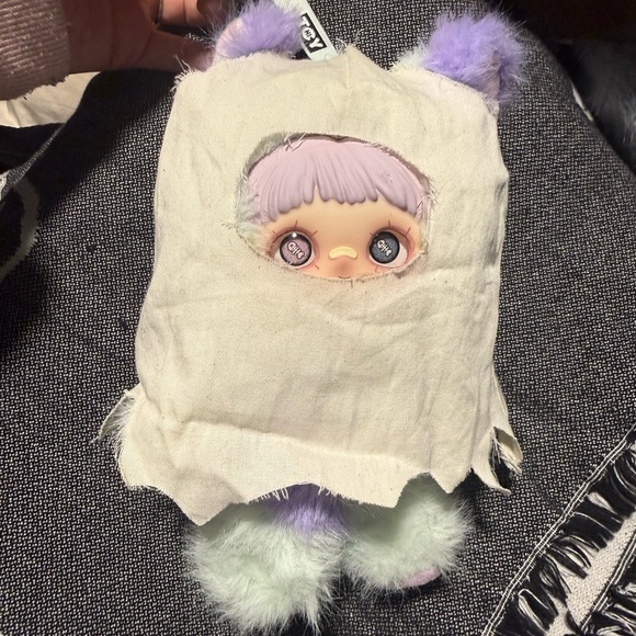 Maymei ghost Keychain - Picture 1 of 1